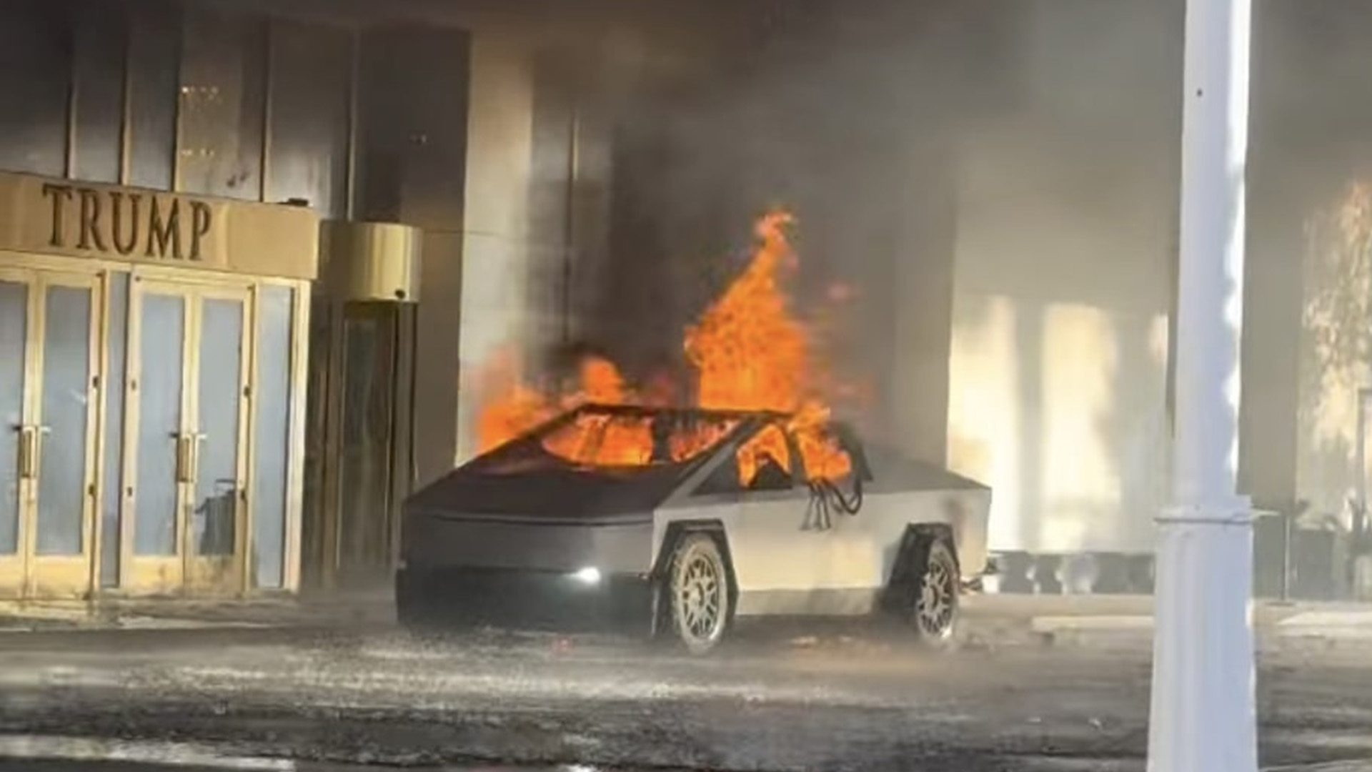 Cybertruck Burning in front of Trump tower.